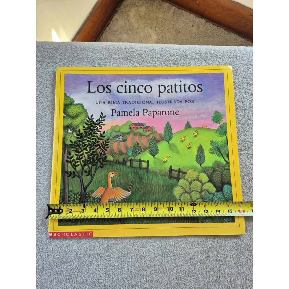 Los Cinco Patitos Pamela Paparone Scholastic Spanish Big Book Oversized